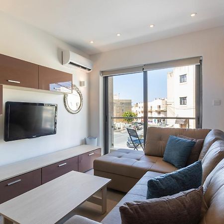High-End Central Apt With Comfy Bed & Super Wifi By 360 Estates San Ġwann Kültér fotó